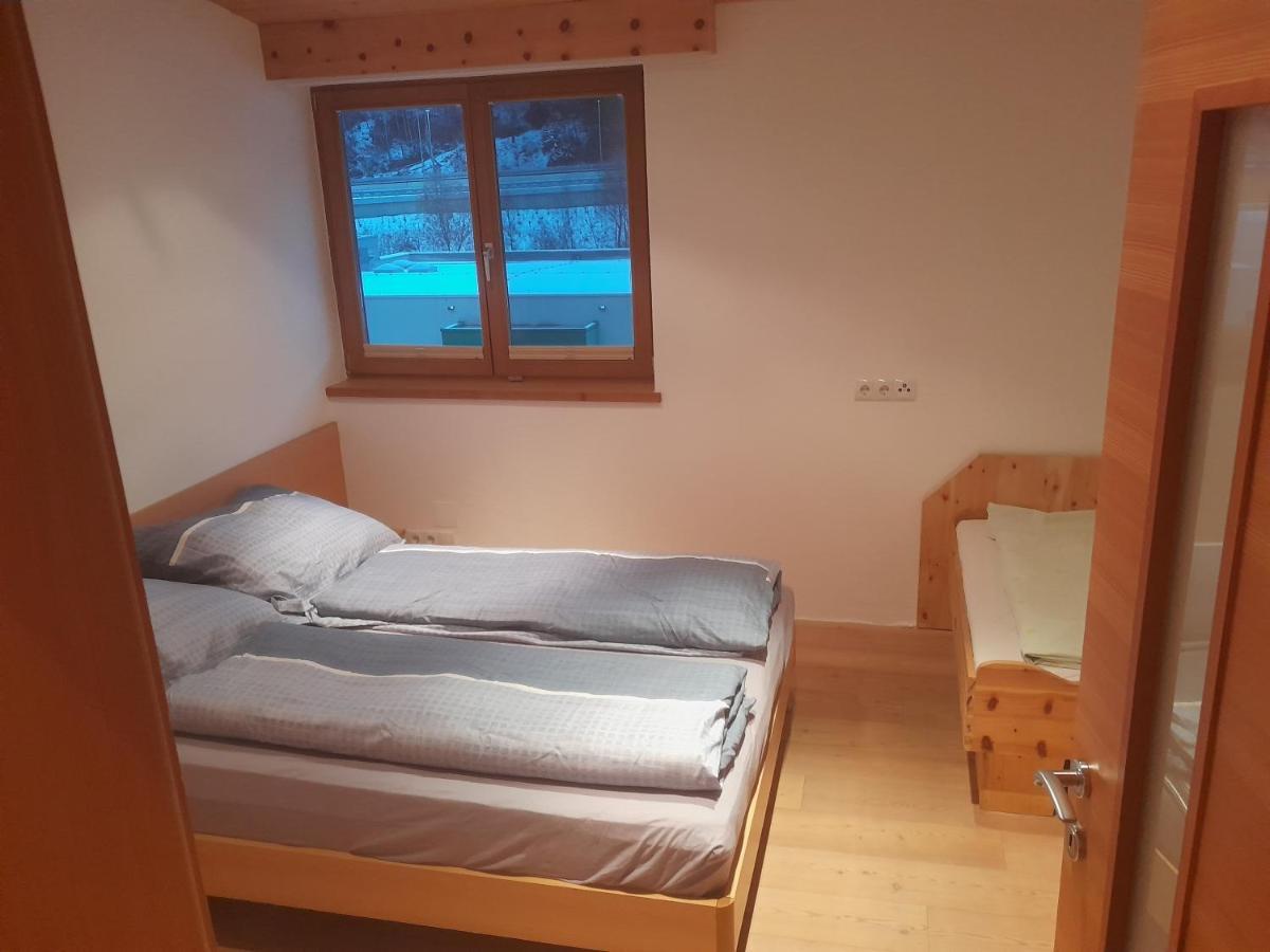 Haus Hotz Apart Talblick Grins Exterior photo