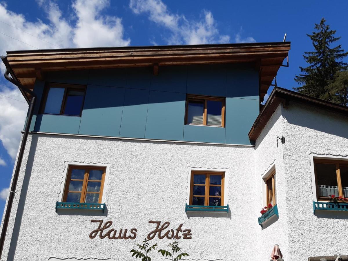 Haus Hotz Apart Talblick Grins Exterior photo